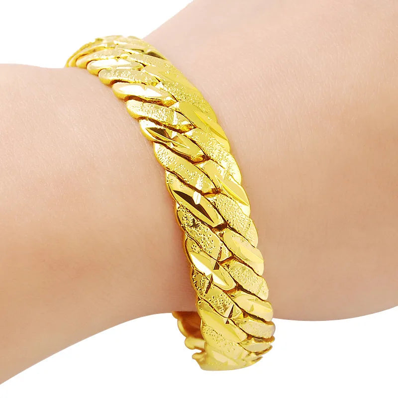 Chunky Gold Link Bracelet