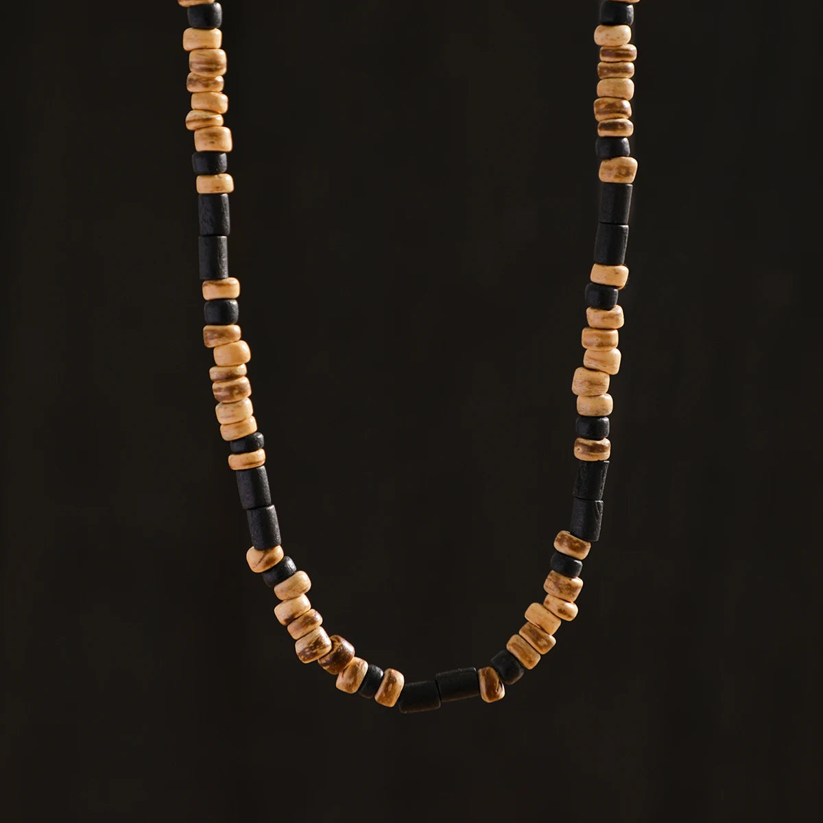 Brown and Black Small Beaded Chain Necklace Men Trendy Wood Beads Short Choker Necklace Collar on Neck 2023 Fashion Jewelry Male
