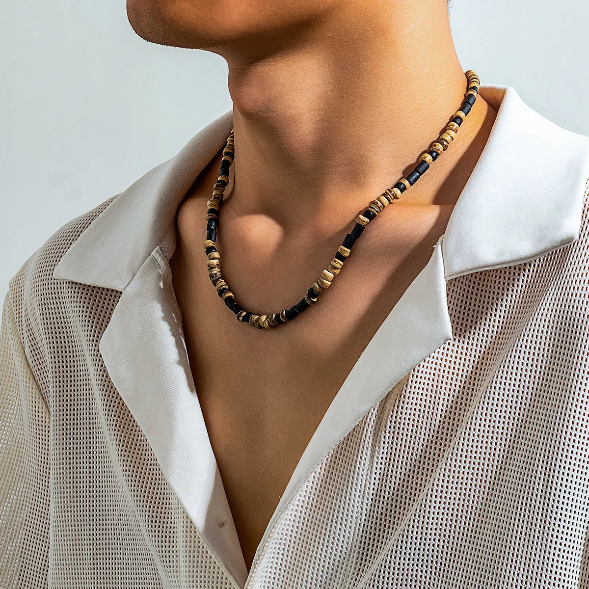 Brown and Black Small Beaded Chain Necklace Men Trendy Wood Beads Short Choker Necklace Collar on Neck 2023 Fashion Jewelry Male