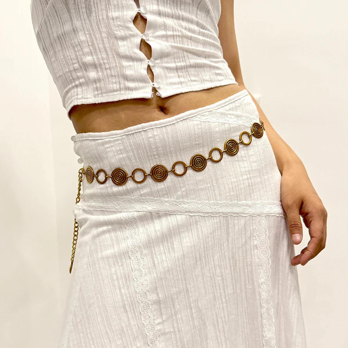 Metal Chain Belts for Women Cowgirl Western Country Chain Belt Adjustable Concho Waistband for Sweaters Dresses Jeans