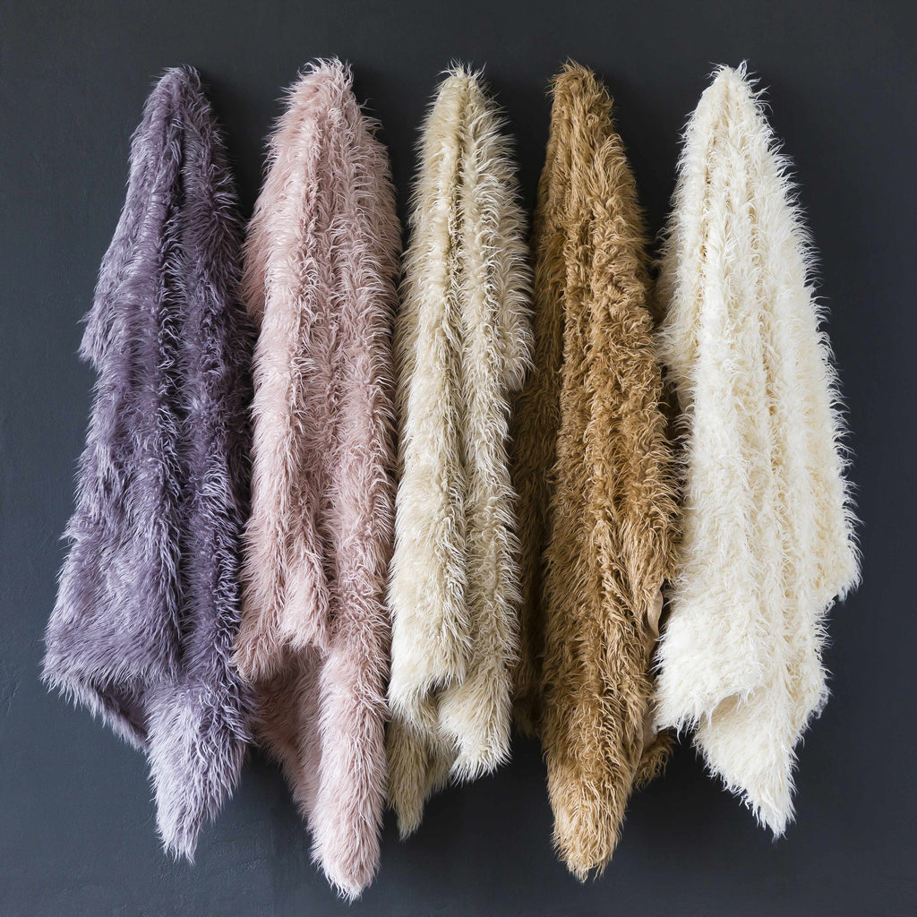 Shandaken Throw Blanket - Clearance-1